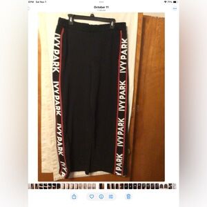 IVY PARK 90’s style with spell out sides sweat pants SZ M 90’s style.travel